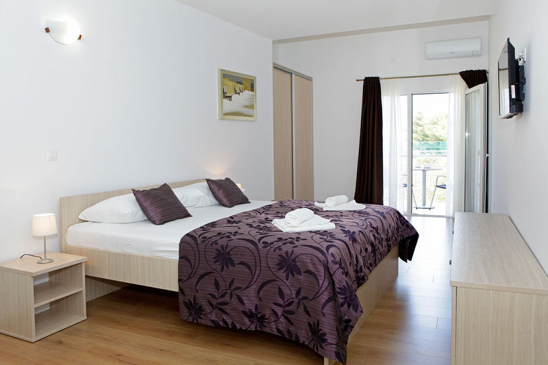 Zlatni Rat Beach Resort 볼 외부 사진